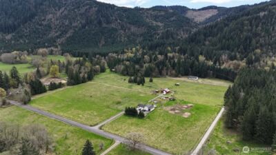 240 Dodge , Morton, WA 98356 - Photo 9