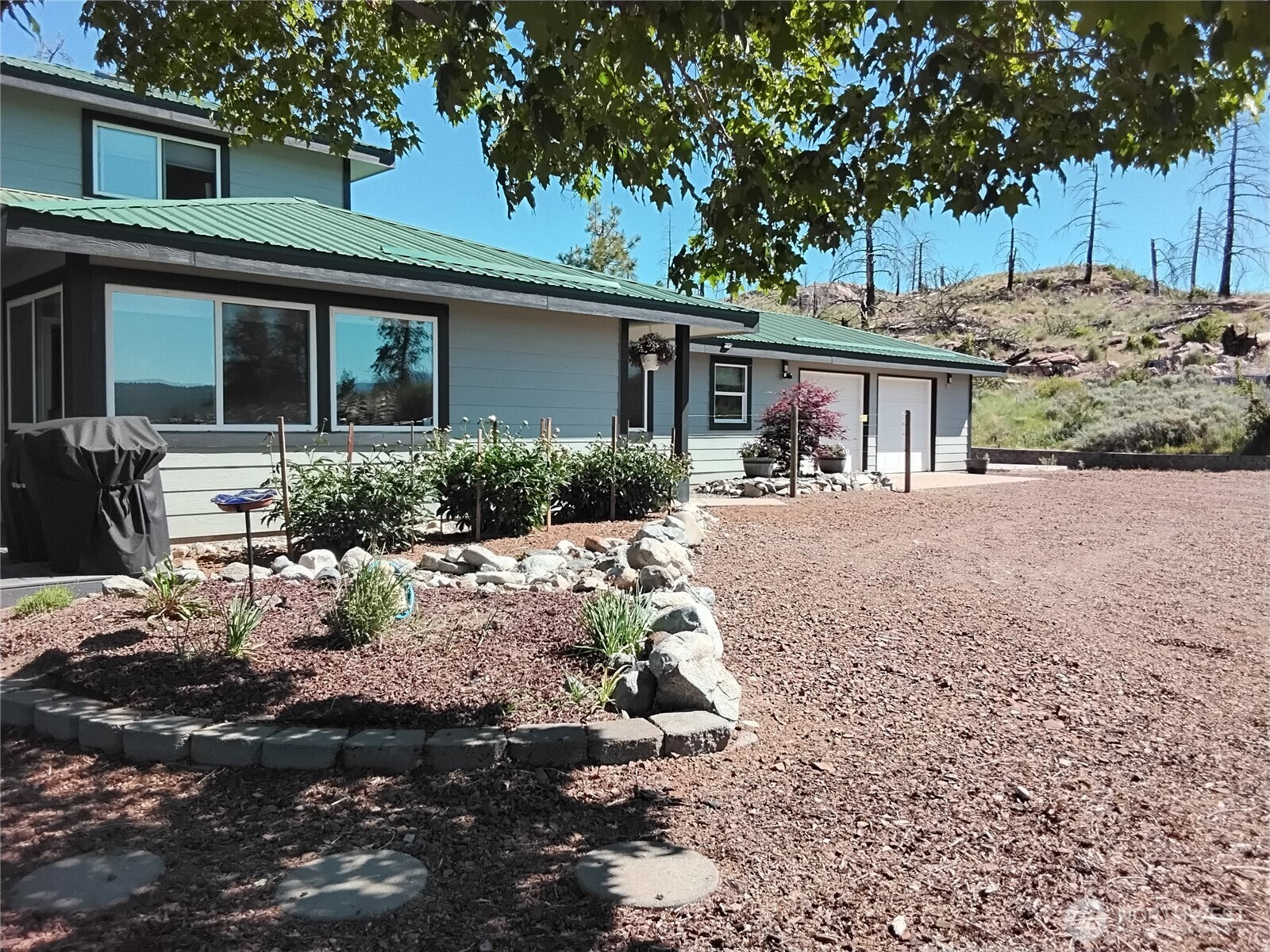 30 Tamarack Trail , Oroville, WA 98844
