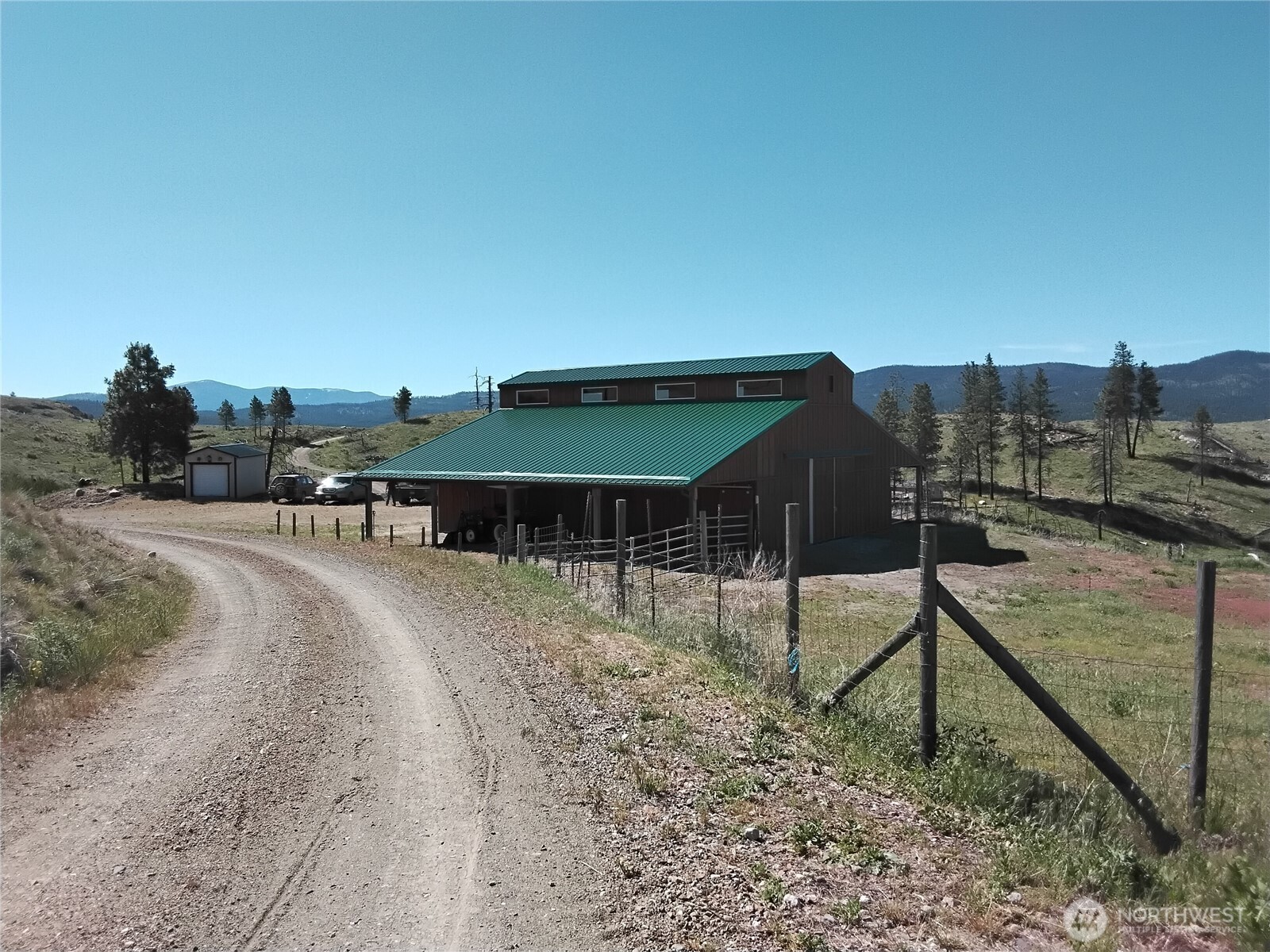 30 Tamarack Trail , Oroville, WA 98844