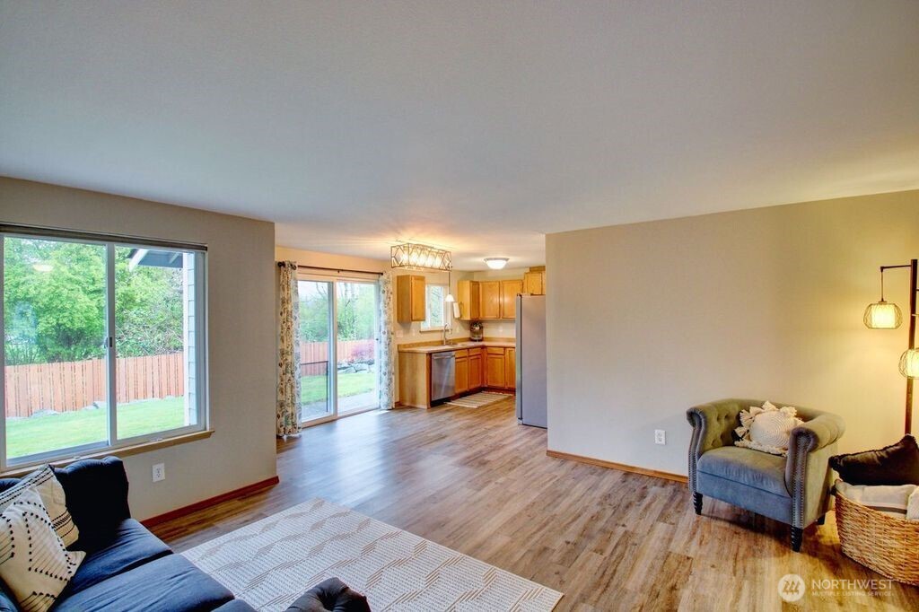 2416 N 25th Place , Mount Vernon, WA 98273