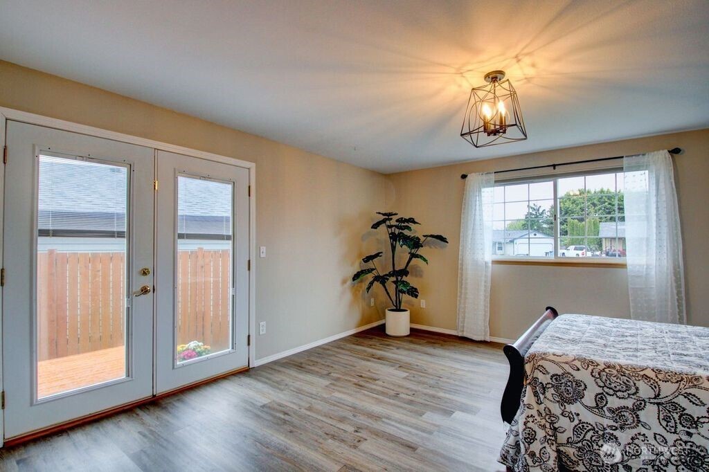 2416 N 25th Place , Mount Vernon, WA 98273