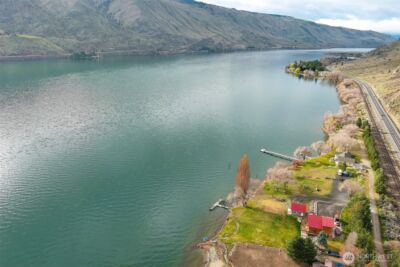 151 Sweetwater Lane , Wenatchee, WA 98801