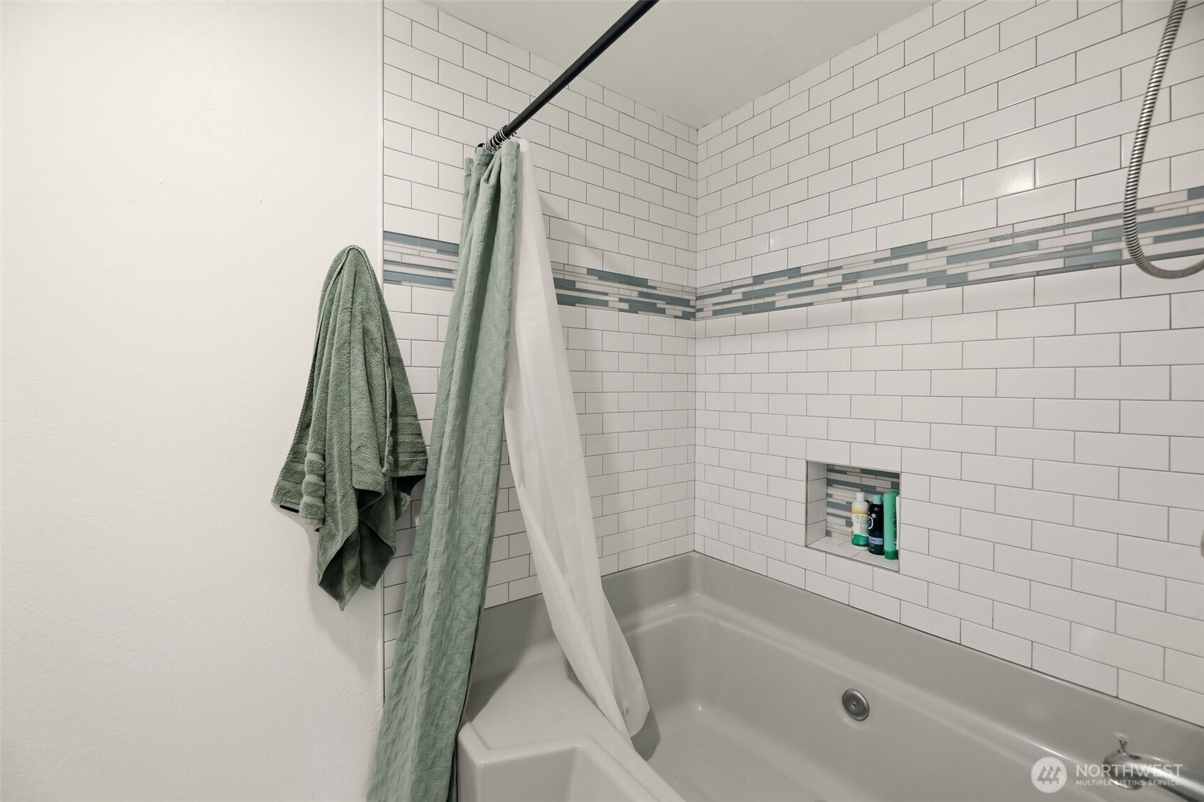 6910 Woodlands Way , Arlington, WA 98223