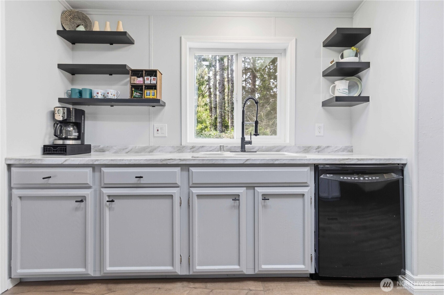 2807 225th Place , Ocean Park, WA 98640