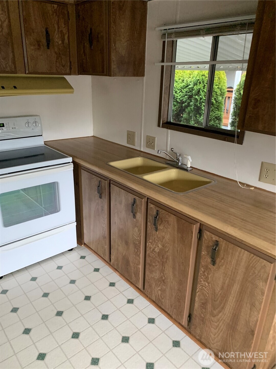 620 112th Street SE #13, Everett, WA 98208