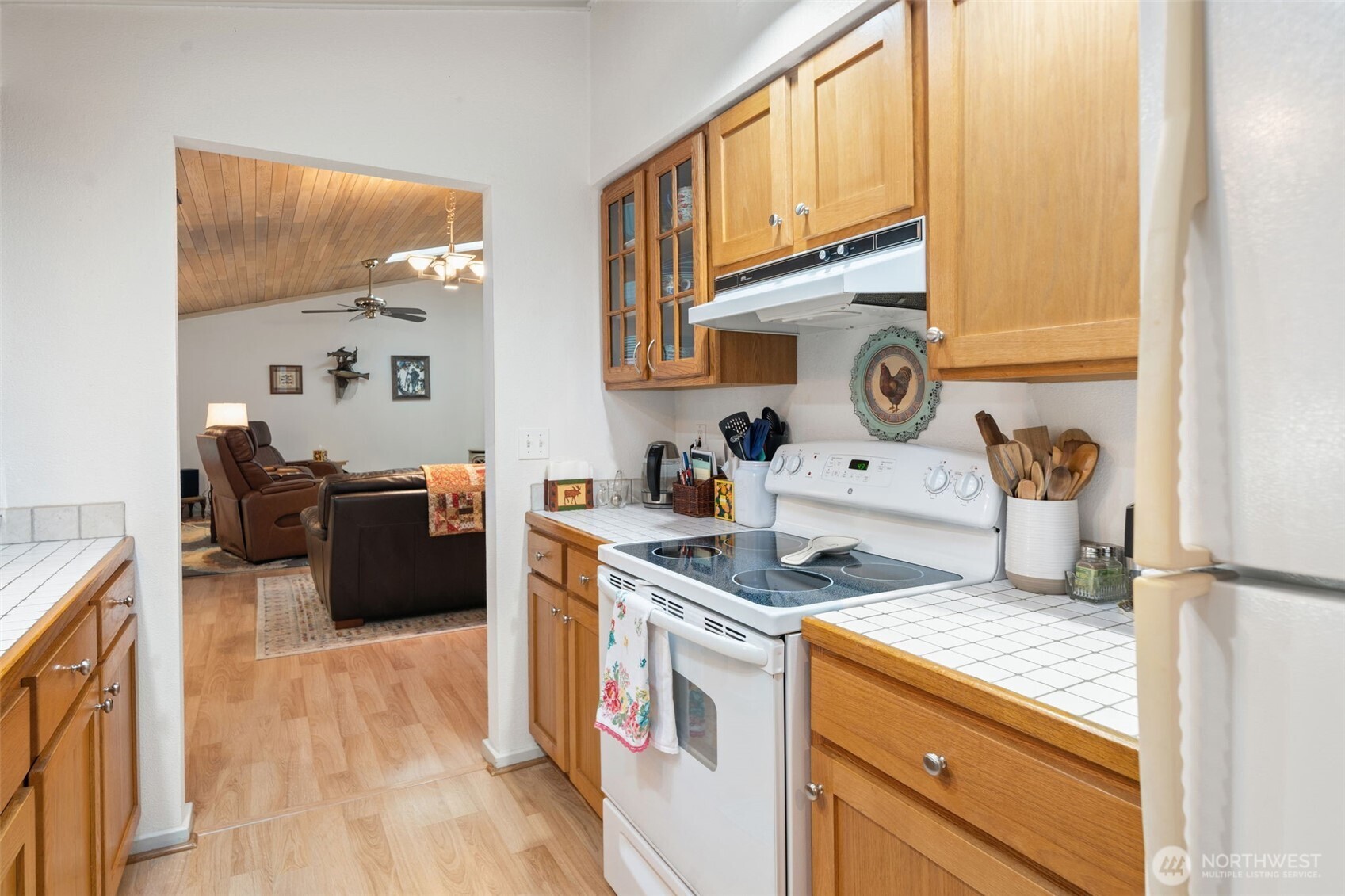 662 E Portage Road , Shelton, WA 98584