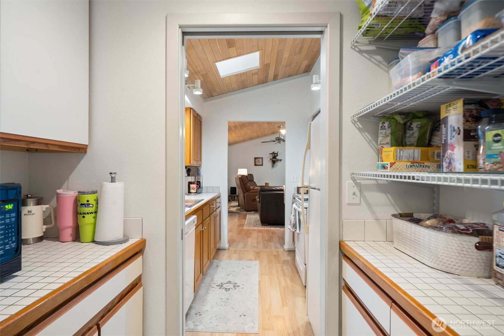 662 E Portage Road , Shelton, WA 98584