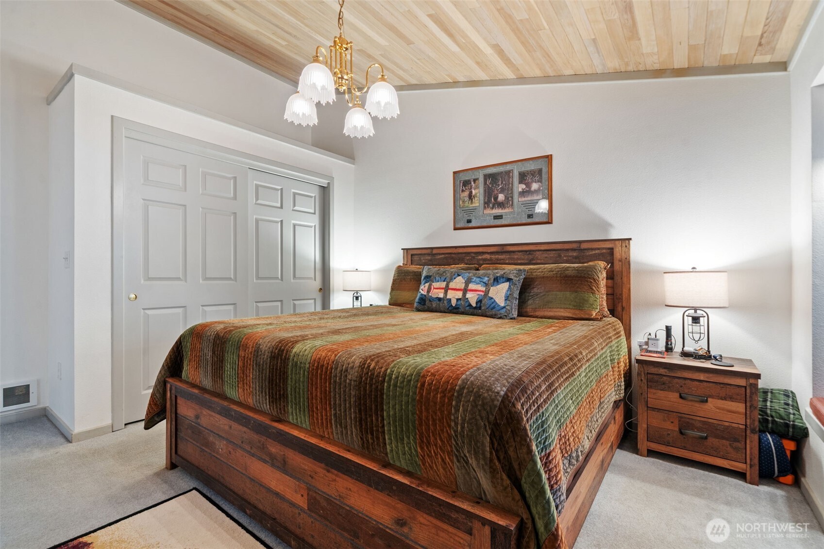 662 E Portage Road , Shelton, WA 98584