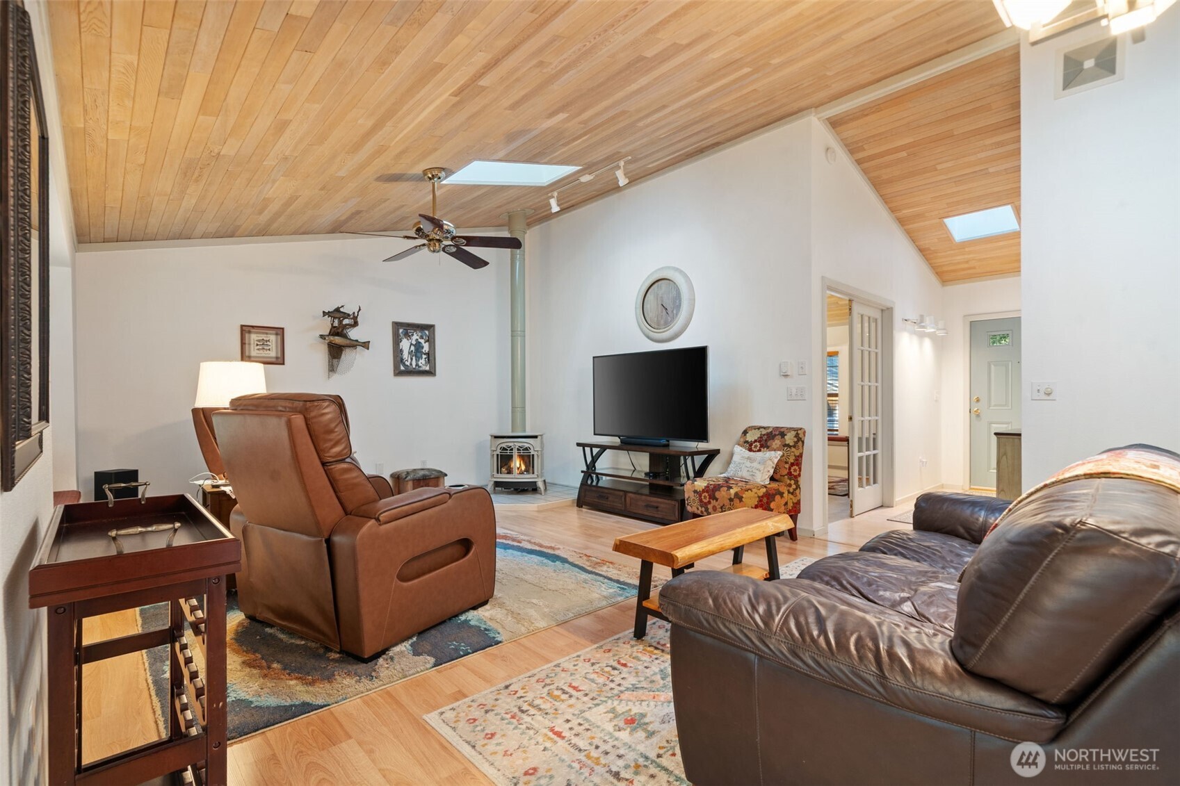 662 E Portage Road , Shelton, WA 98584