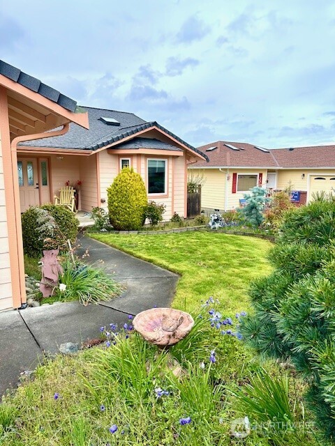 71 Onyx , Sequim, WA 98382