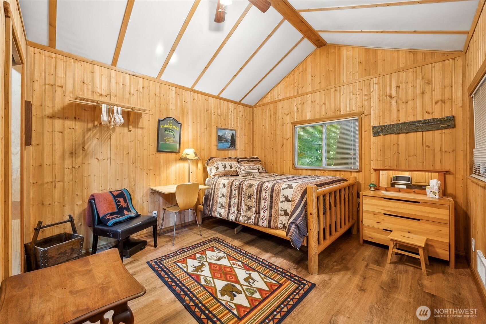 54611 E 278th Avenue , Ashford, WA 98304