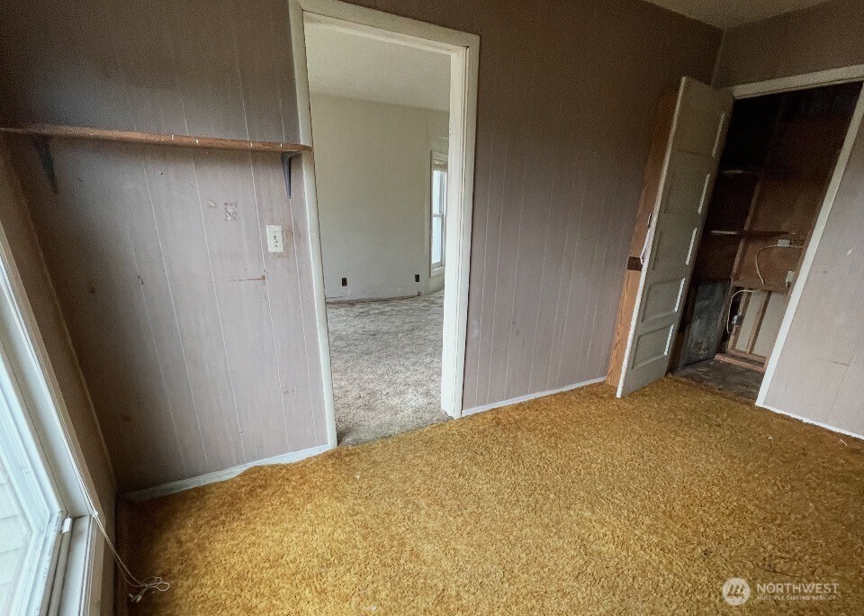 201 Emerson Avenue , Hoquiam, WA 98550