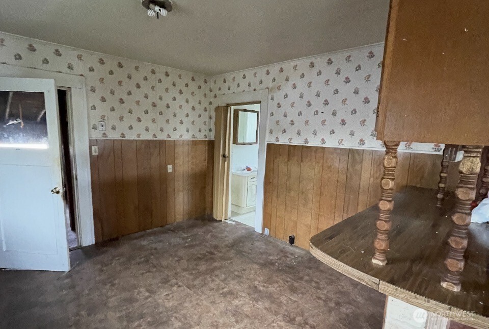 201 Emerson Avenue , Hoquiam, WA 98550