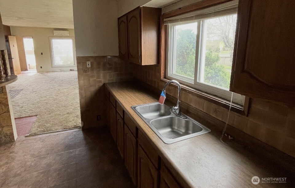 201 Emerson Avenue , Hoquiam, WA 98550
