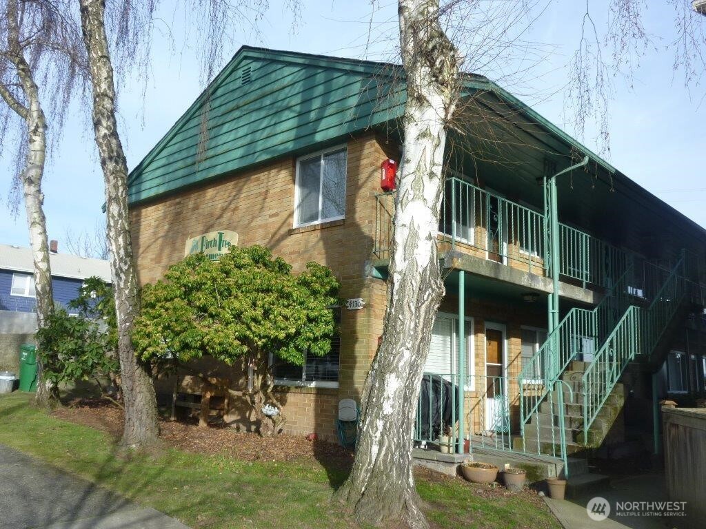 4130 36TH Avenue SW, Seattle, WA 98126