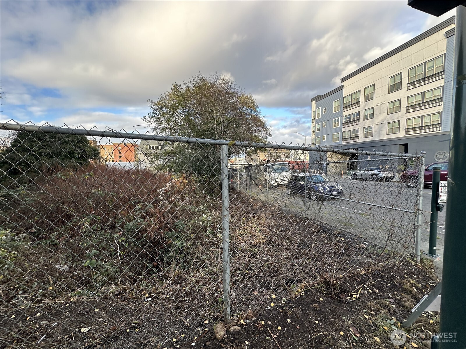 3024 Grand Avenue , Everett, WA 98201