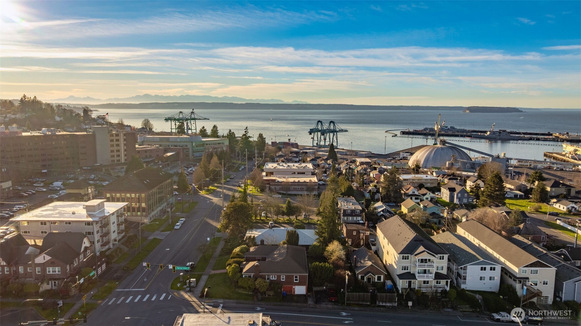 3024 Grand Avenue , Everett, WA 98201
