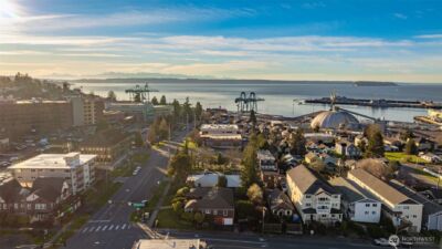 3024 Grand Avenue , Everett, WA 98201 - Photo 9