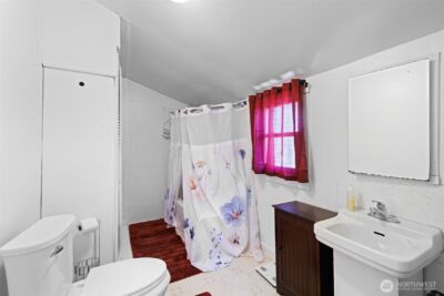 817 W 13th Street , Port Angeles, WA 98363 - Photo 16