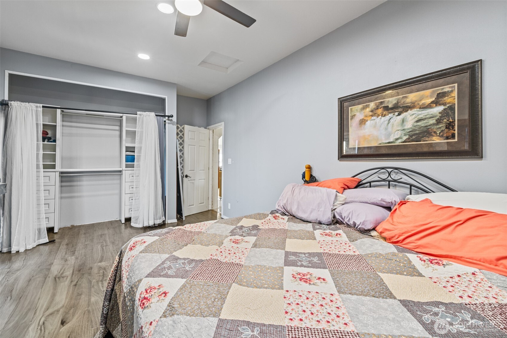 817 W 13th Street , Port Angeles, WA 98363