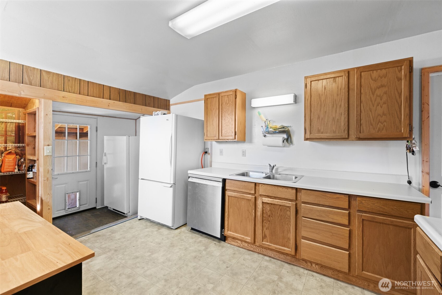 817 W 13th Street , Port Angeles, WA 98363