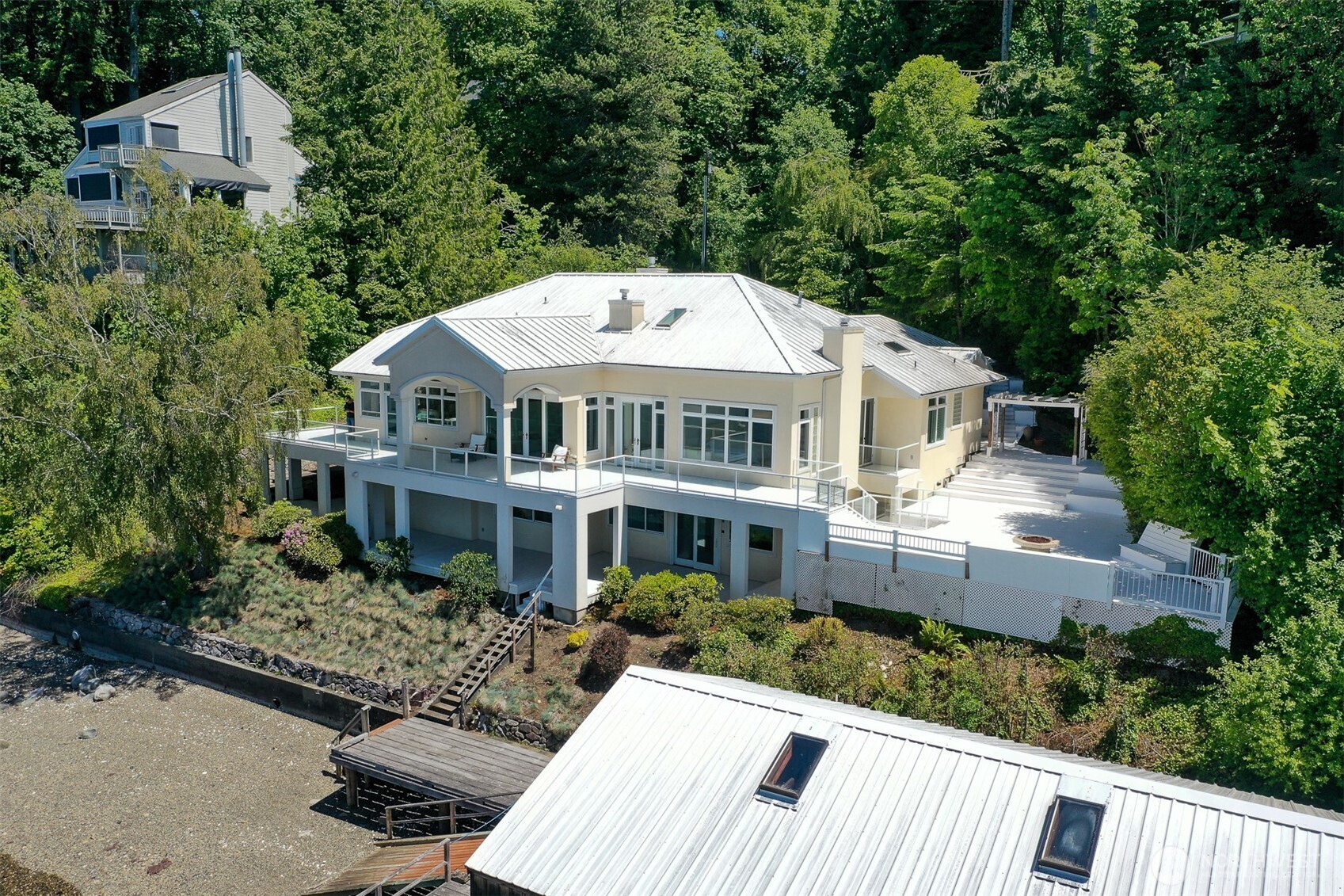 427 38th Avenue NE, Olympia, WA 98506