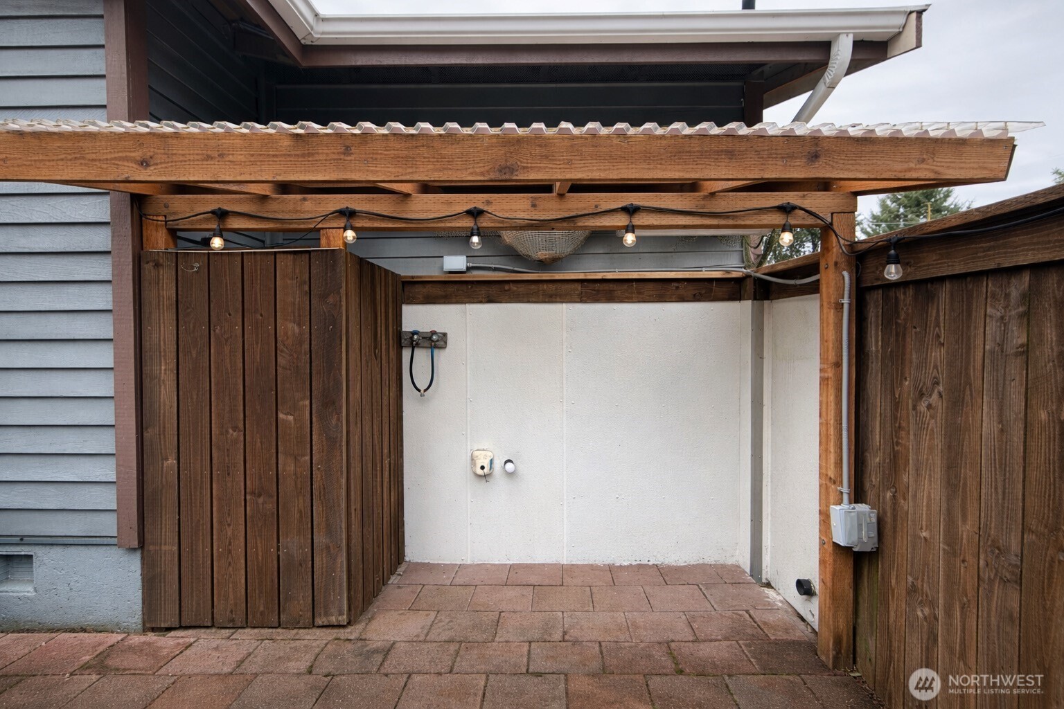 329 Sextans Avenue SW, Ocean Shores, WA 98569