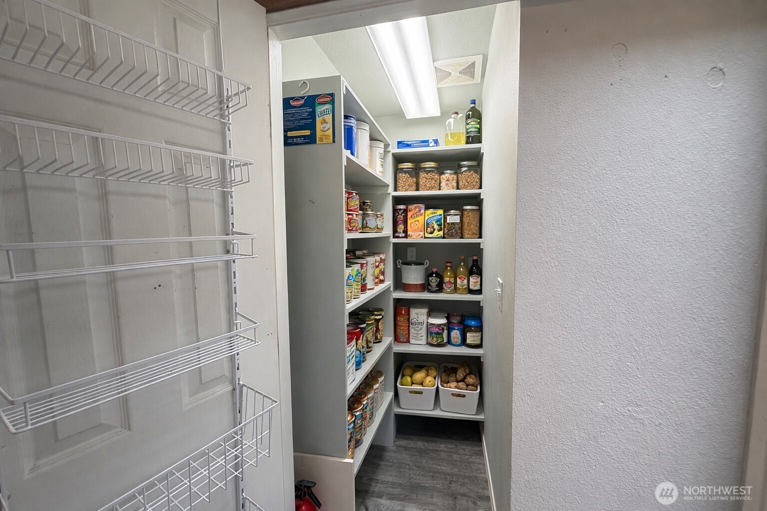 329 Sextans Avenue SW, Ocean Shores, WA 98569