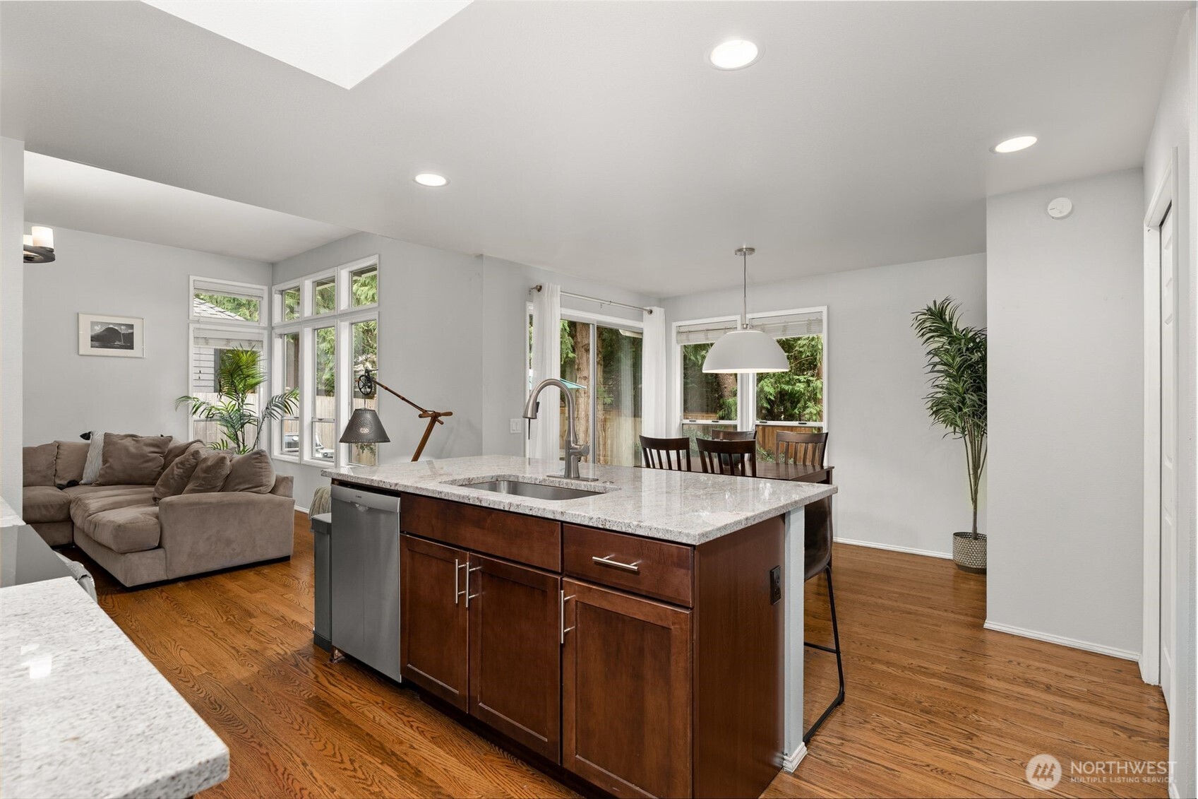 4125 239th Place SE, Sammamish, WA 98029
