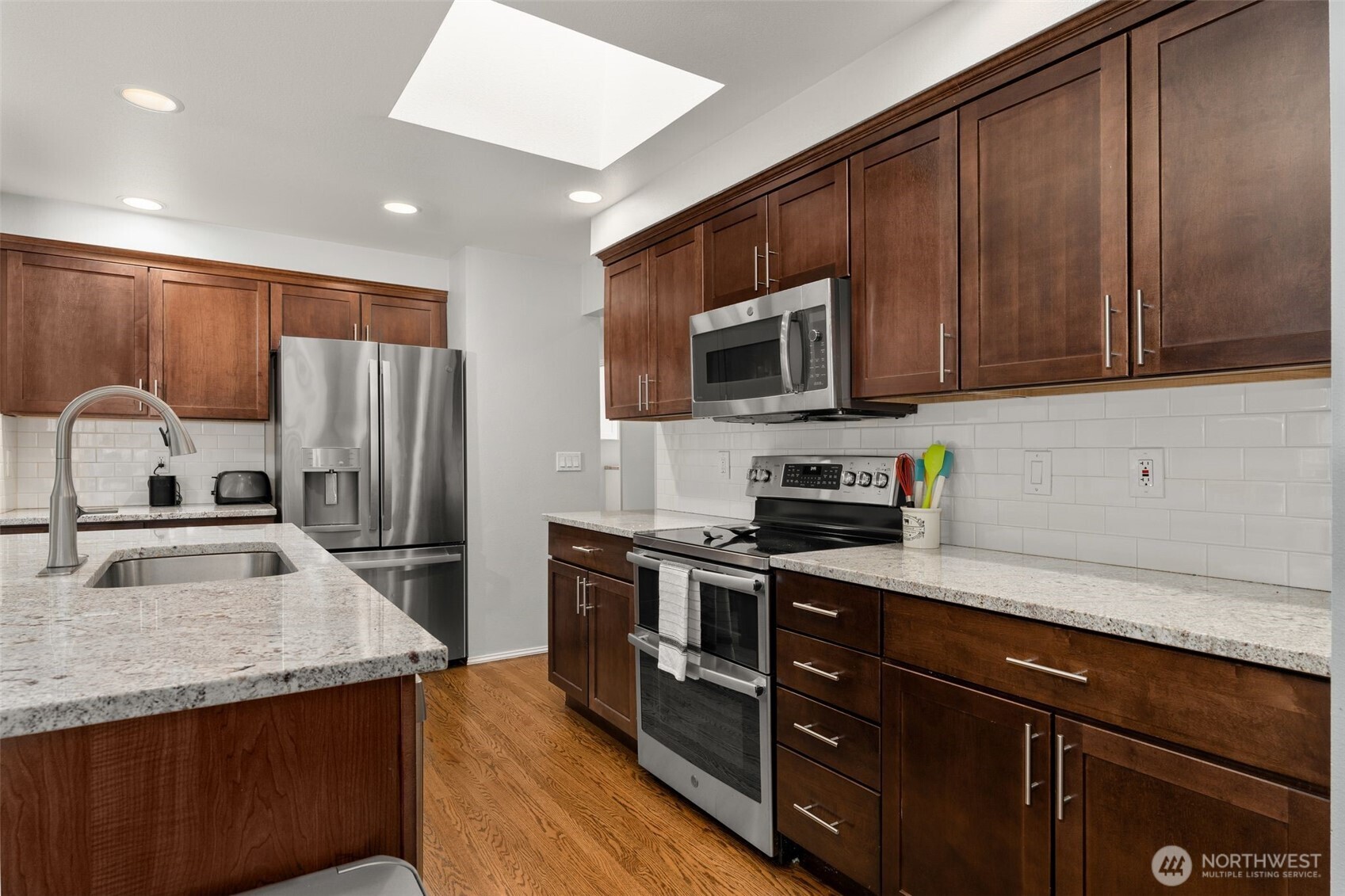 4125 239th Place SE, Sammamish, WA 98029