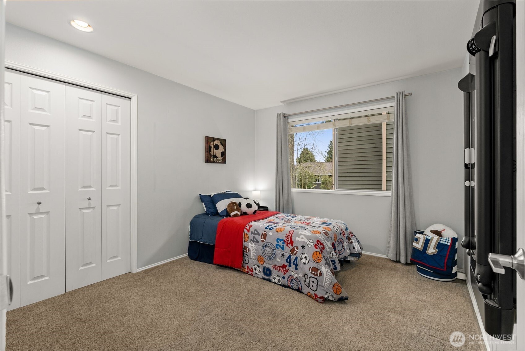 4125 239th Place SE, Sammamish, WA 98029