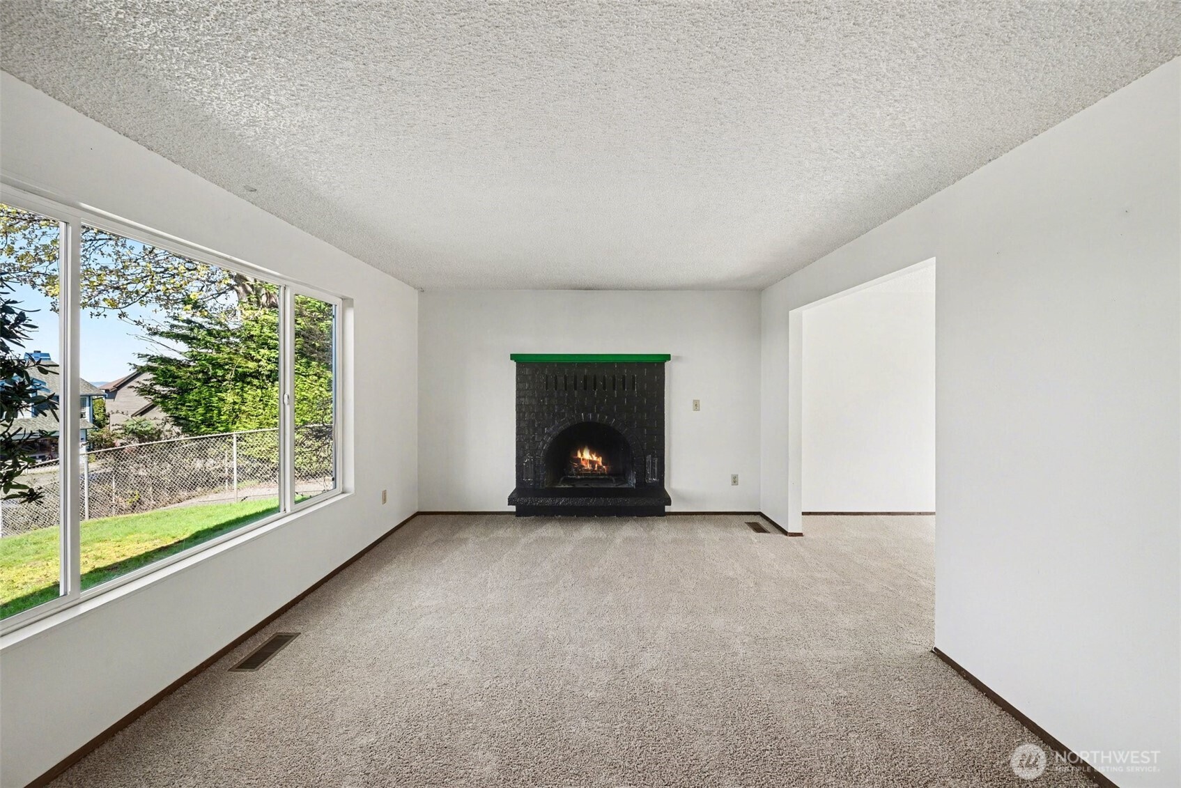 27938 22nd Avenue S, Federal Way, WA 98003