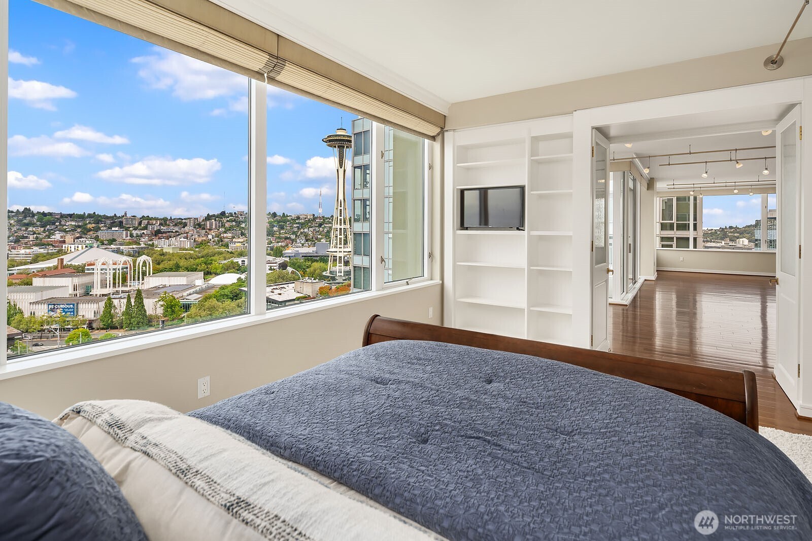 2600 2nd Avenue #2501, Seattle, WA 98121