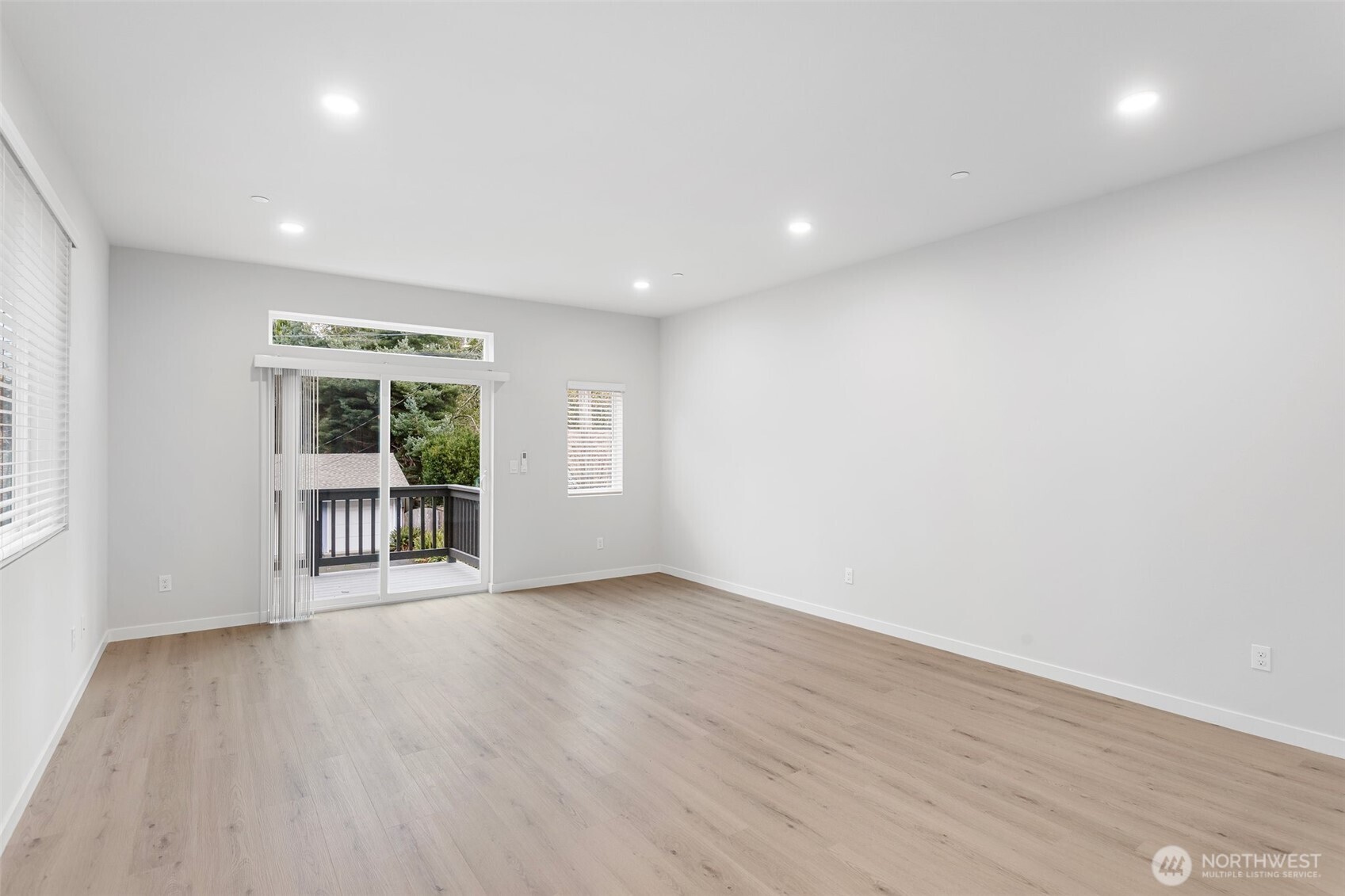 9916 18th Avenue W #G, Everett, WA 98204