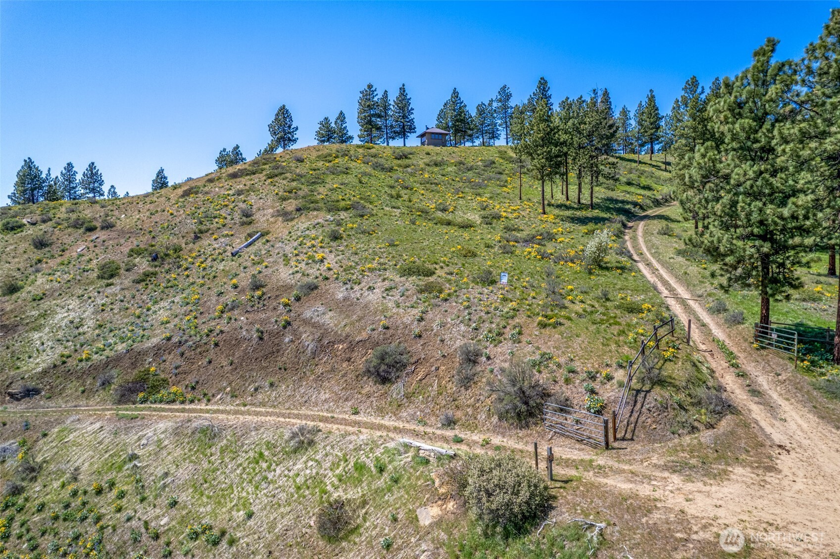 1021 Chicken Farm Lane , Cashmere, WA 98815