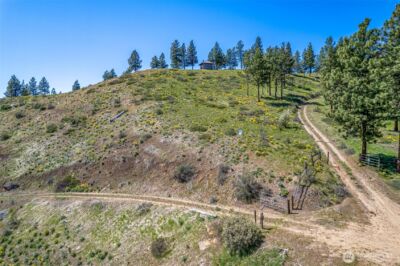 1021 Chicken Farm Lane , Cashmere, WA 98815 - Photo 5