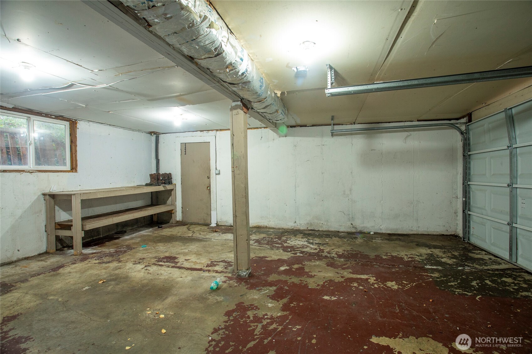 1620 E Columbia Avenue , Tacoma, WA 98404