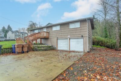 1620 E Columbia Avenue , Tacoma, WA 98404 - Photo 2