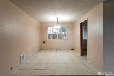 1620 E Columbia Avenue , Tacoma, WA 98404 - Photo 4