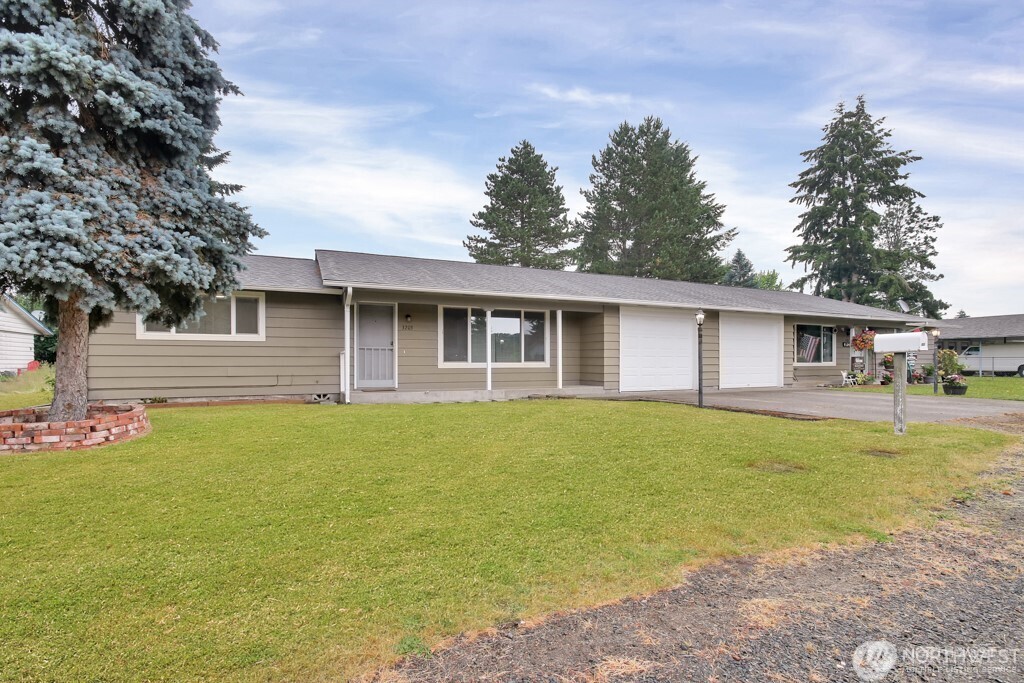 3201 - 3203 Laurel Lane , Centralia, WA 98531