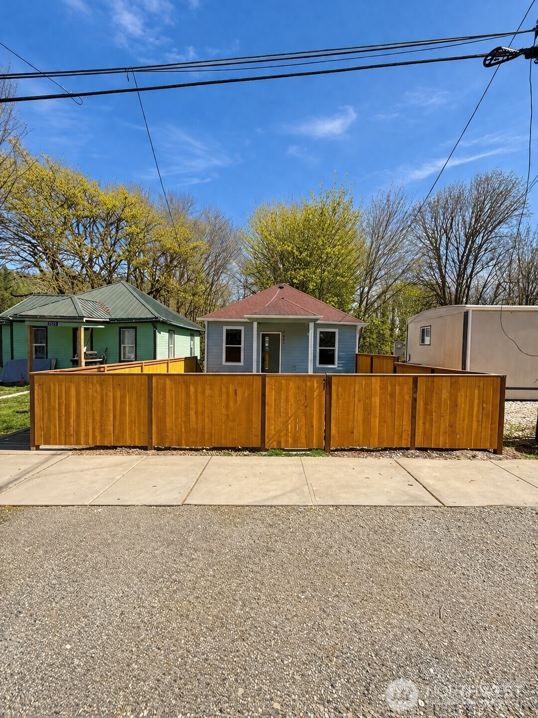 7537 S Dillard Avenue , Concrete, WA 98237