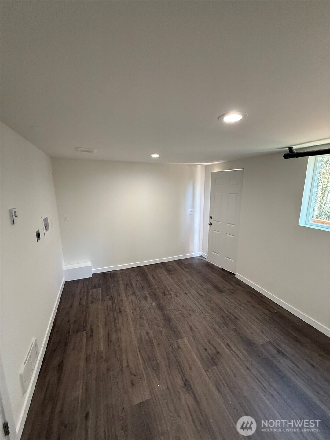 7537 S Dillard Avenue , Concrete, WA 98237