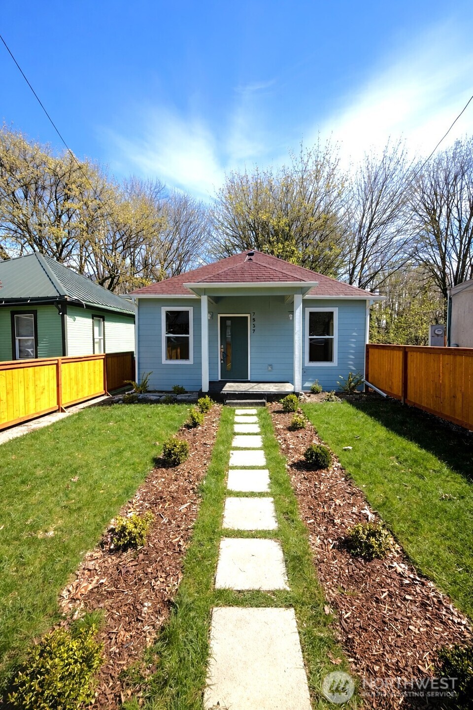 7537 S Dillard Avenue , Concrete, WA 98237