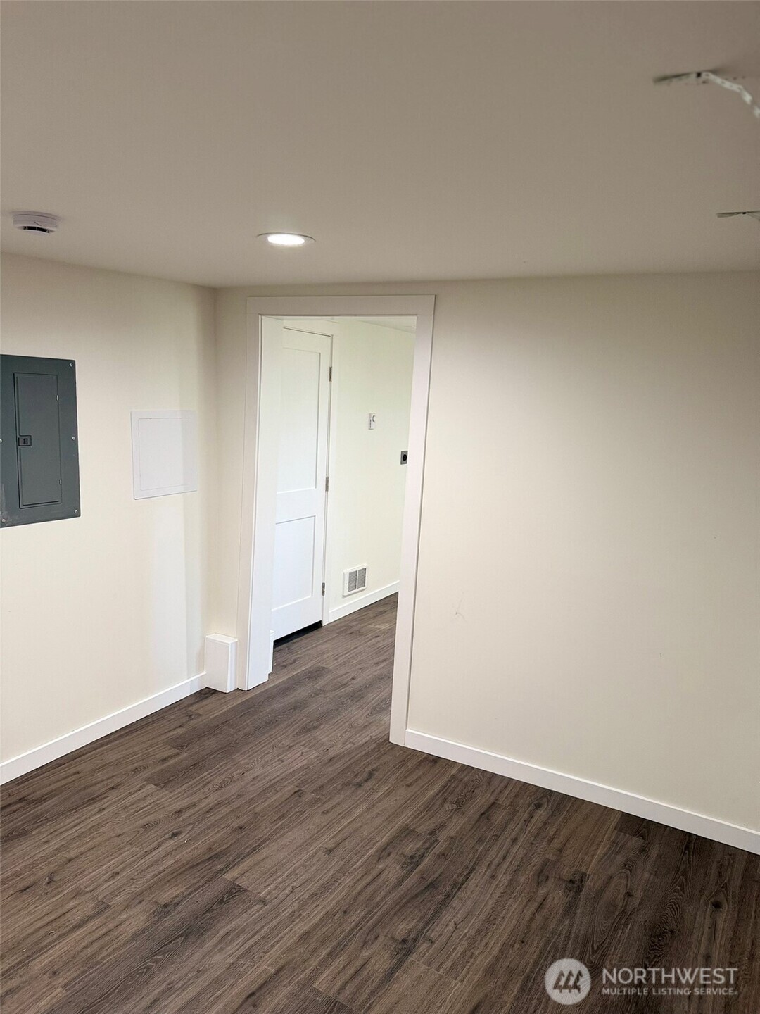 7537 S Dillard Avenue , Concrete, WA 98237