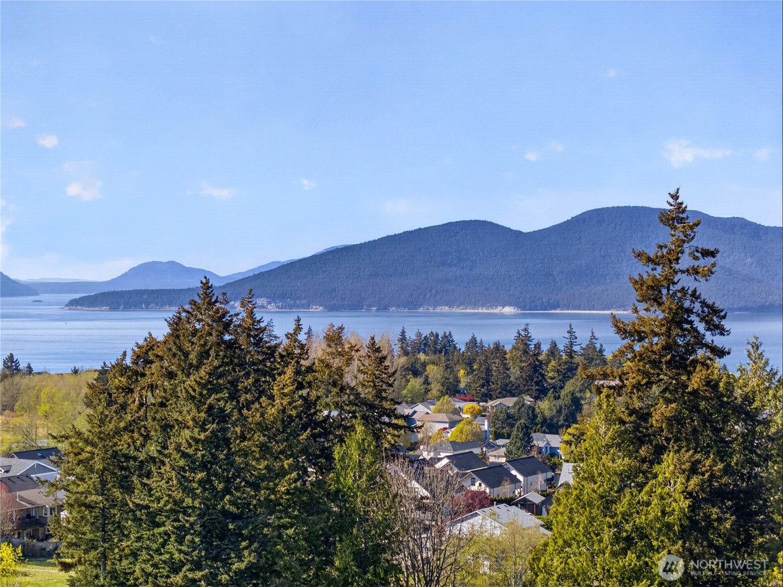2311 Antone Way , Anacortes, WA 98221-1285