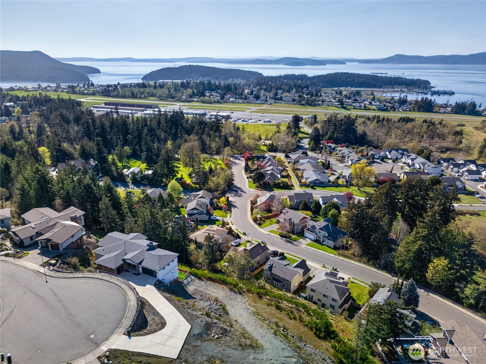2311 Antone Way , Anacortes, WA 98221-1285
