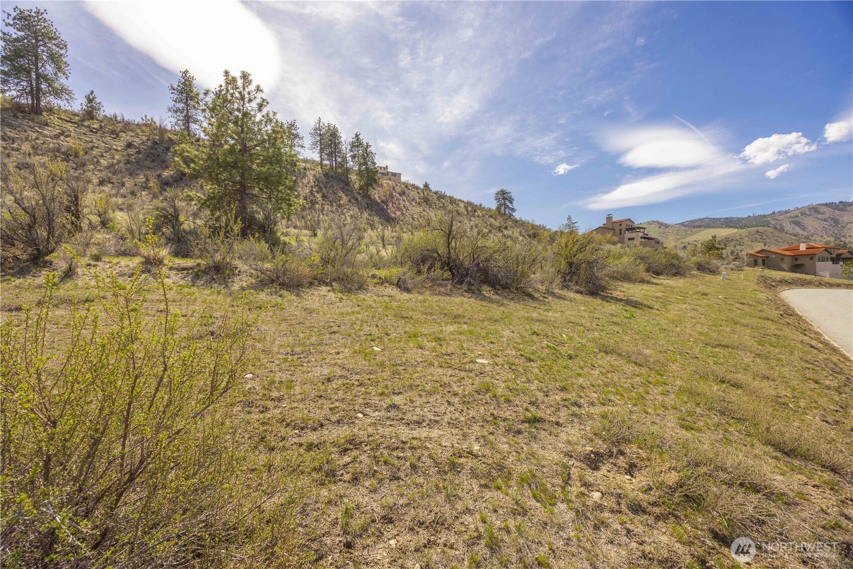 221 Bandera Way , Chelan, WA 98816