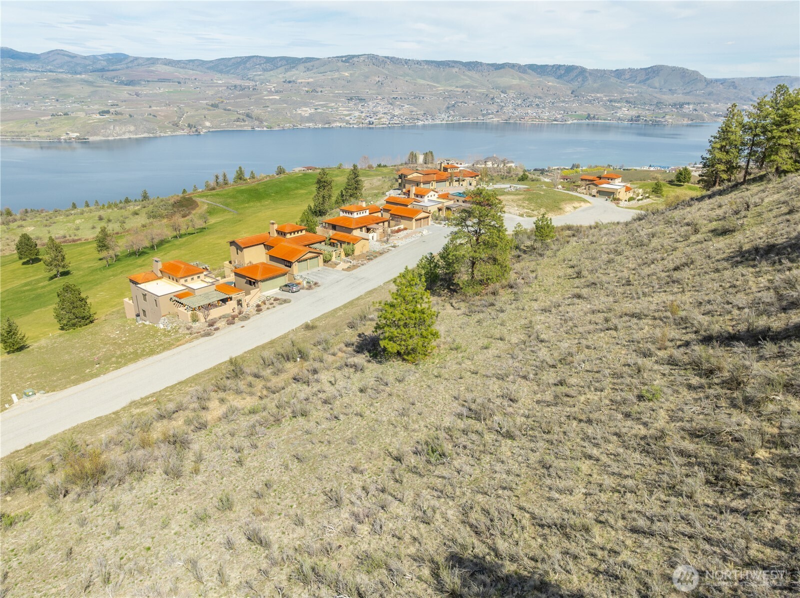 221 Bandera Way , Chelan, WA 98816