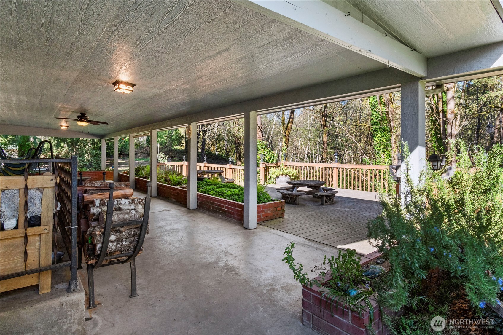 201 Englert , Woodland, WA 98674