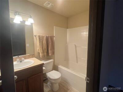 17711 79th Ave Court E, Puyallup, WA 98375 - Photo 9
